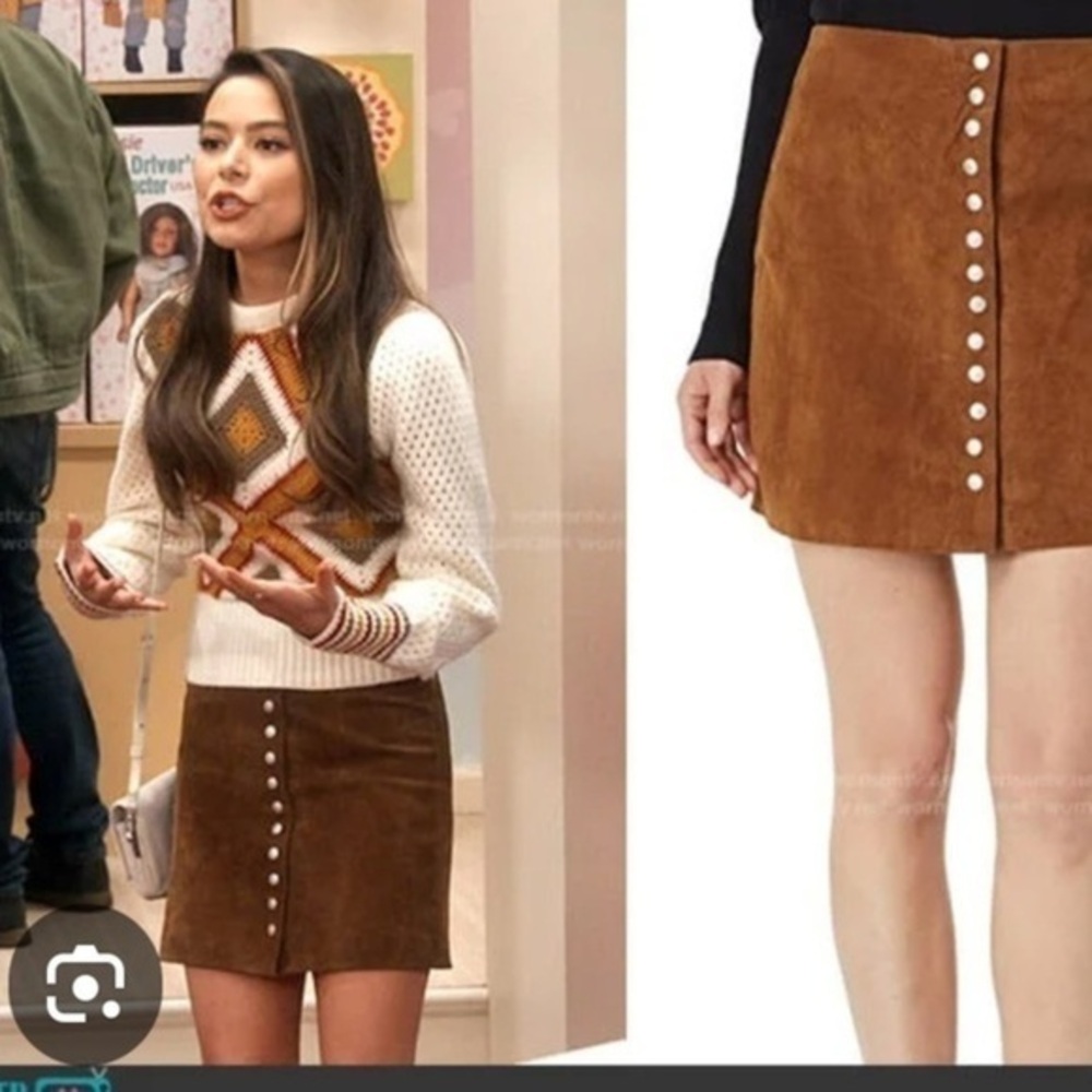 Flirty snap front cognac suede mini skirt as seen on icarly tv show in size 30